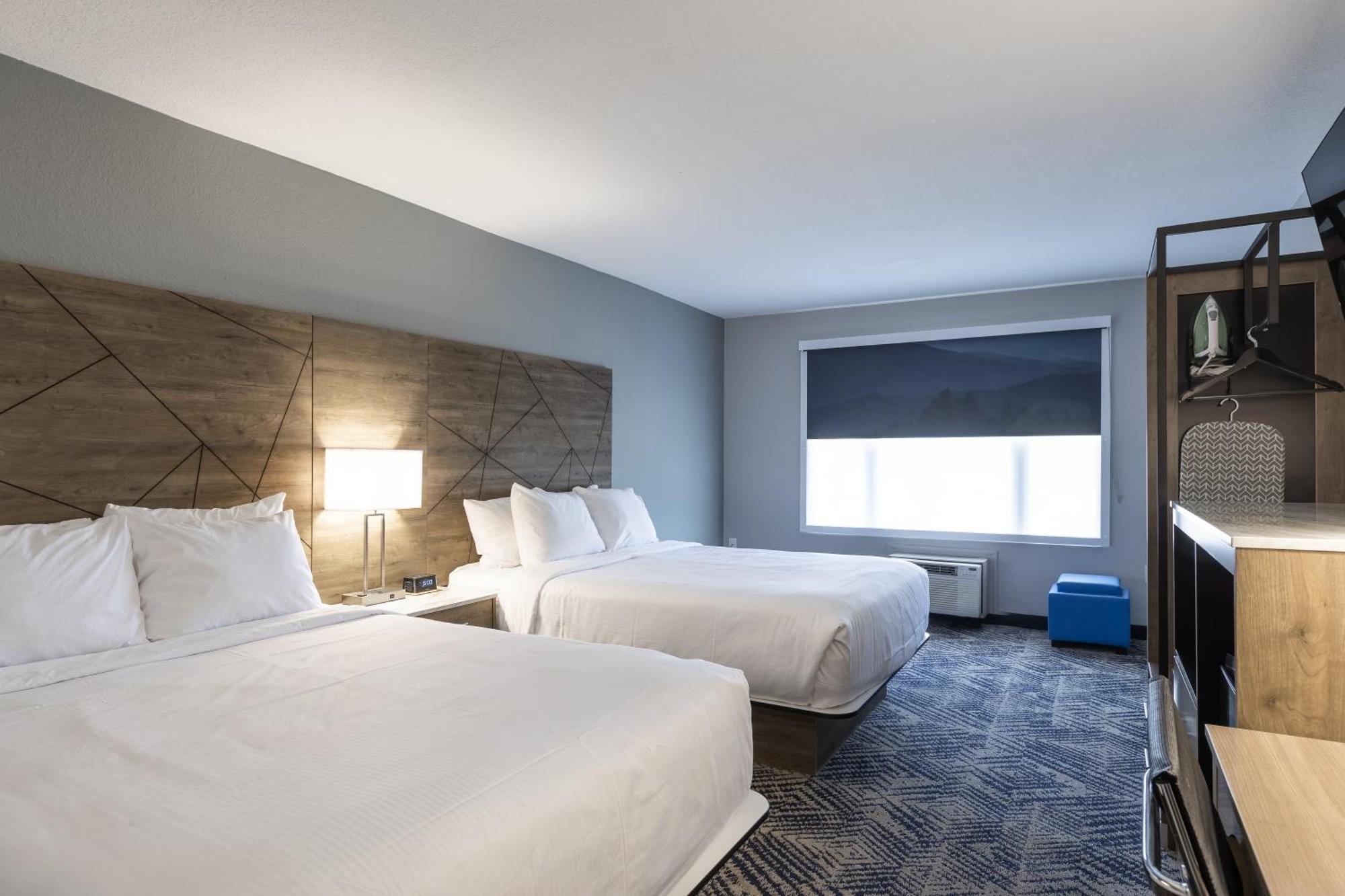Hotel Rodeway & Near Outlet Mall - Asheville