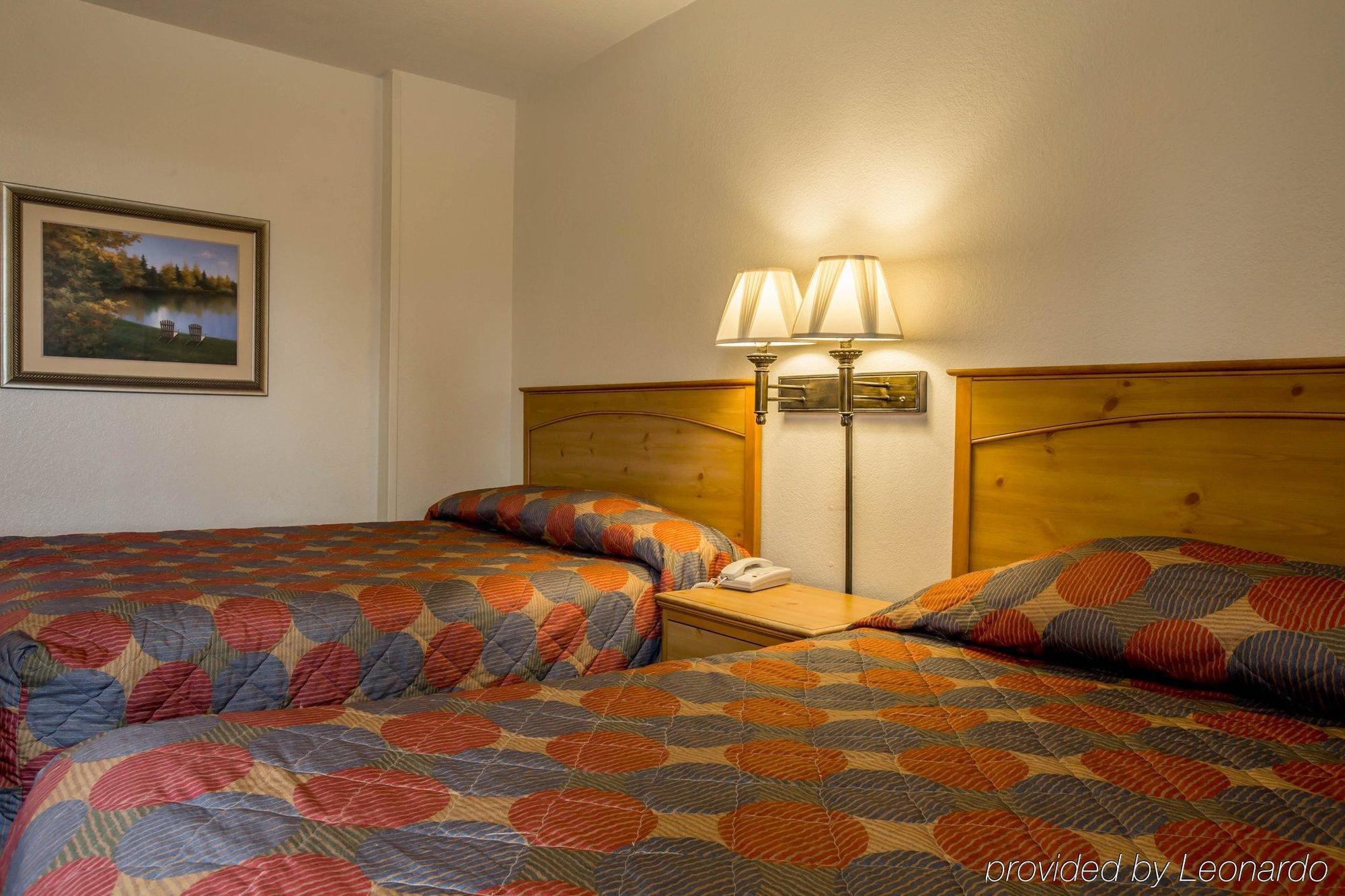 Rodeway & Near Outlet Mall - 2* Asheville